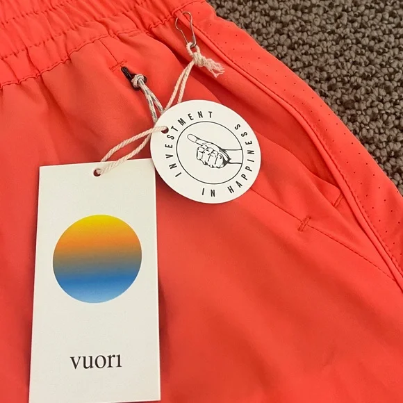 NWT vuori shorts - Picture 4 of 5